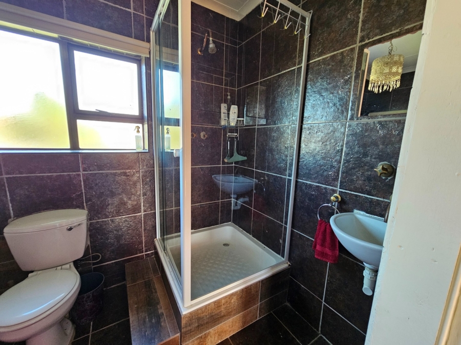 2 Bedroom Property for Sale in Albertinia Western Cape
